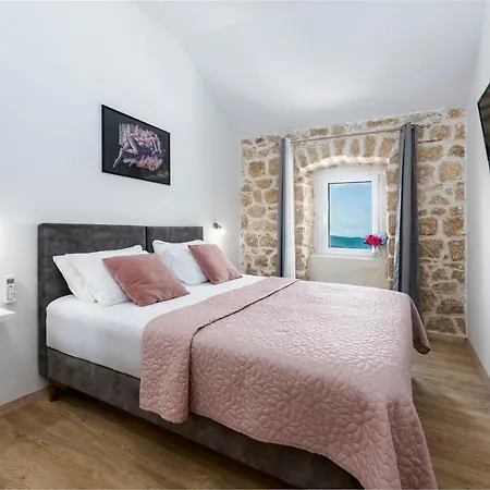 Vila Royal House Gruda