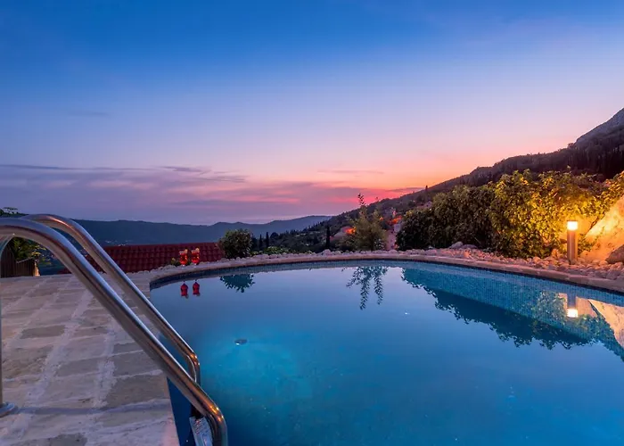 Villa Royal House