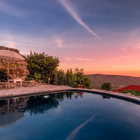 Villa Royal House *