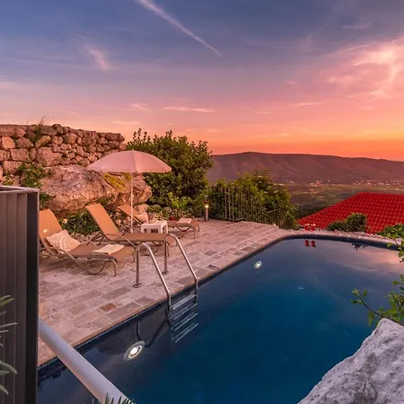 Royal House Villa