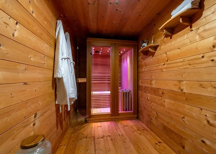 Royal House فيلة Gruda